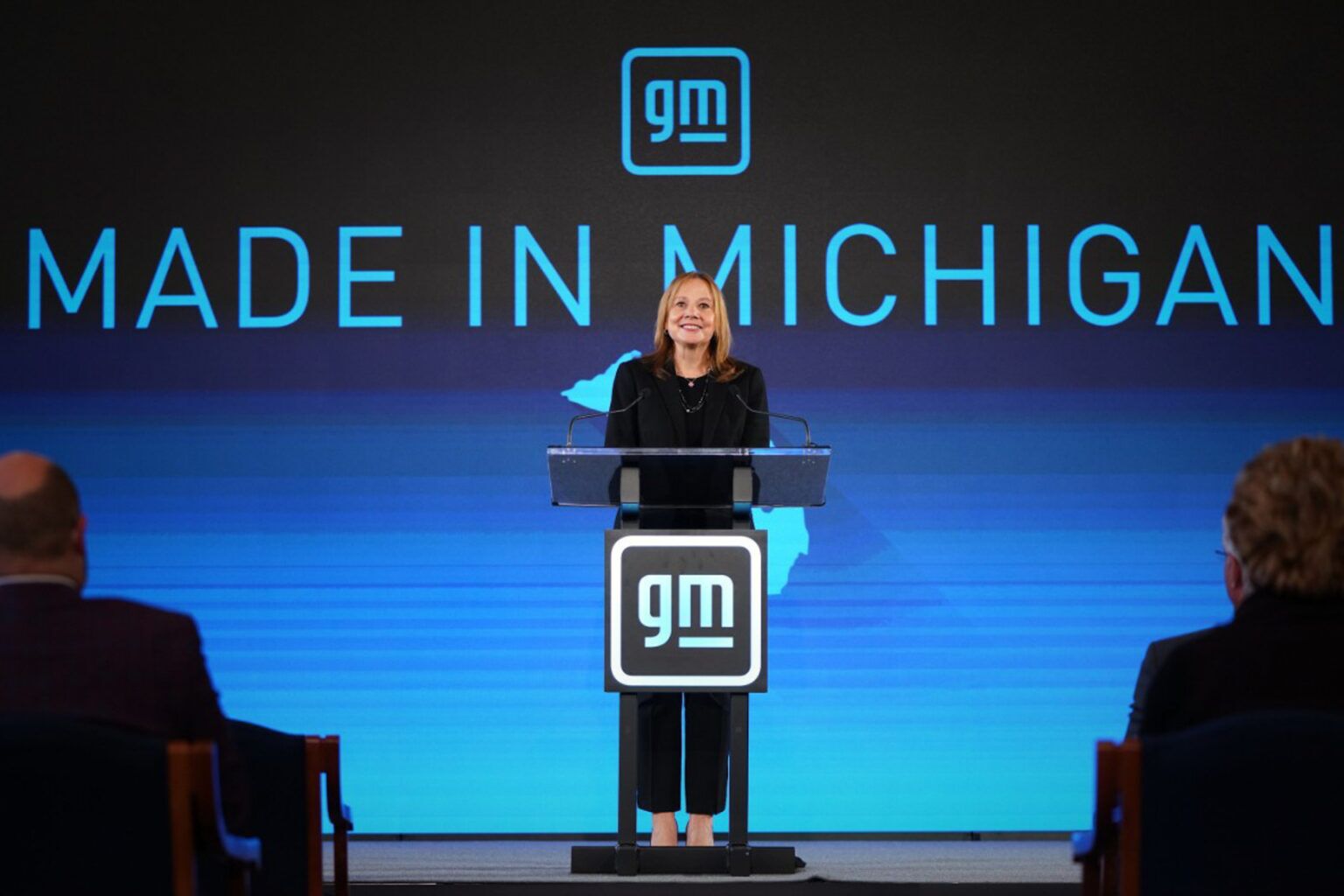 GM Promotes Voluntary Separation for Most Salaried Employees as a 2